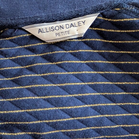 Allison Daley Petite Navy Blue Quilted Vest with Gold Zipper and Trim Size Large - Picture 5 of 12